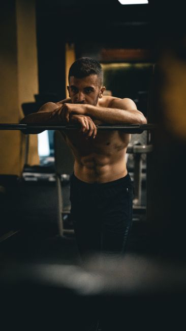 外滩光影秀联动瑜伽嘉年华 lululemon与社区