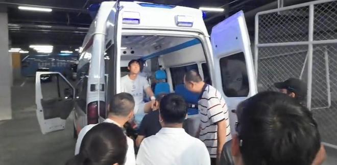 郑钦文申请外卡网友吵翻了 获得外卡网友更加吵翻了